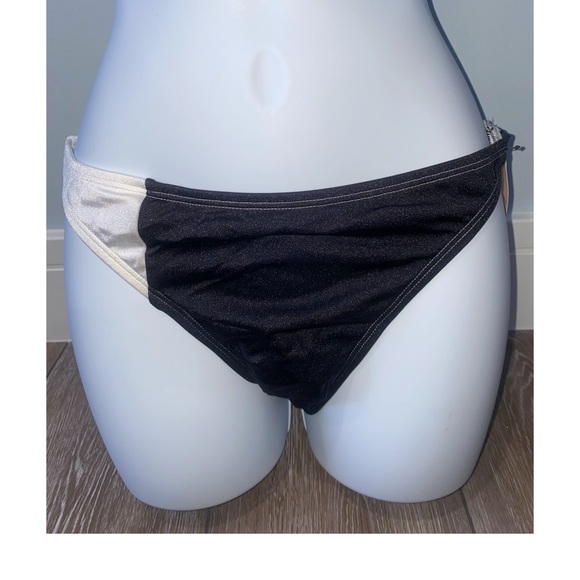 Victoria Secret Two Piece Bikini Set Size L - Picture 3 of 5